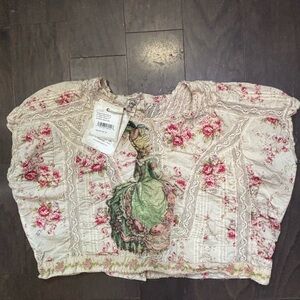 Magnolia Pearl Cream and Pink Floral Blouse Pristine condition, Nvr worn